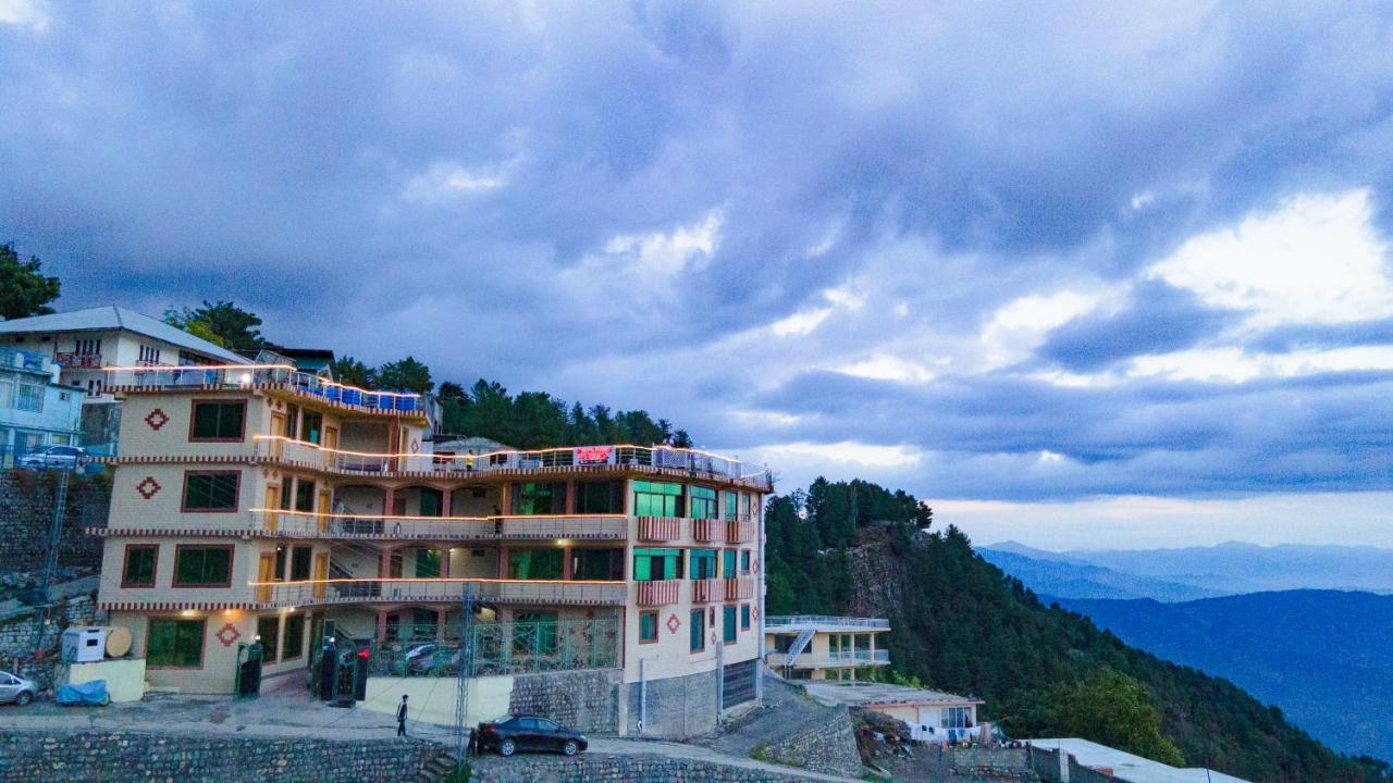 Canari Hotel Kashmir View Nathia Gali Экстерьер фото
