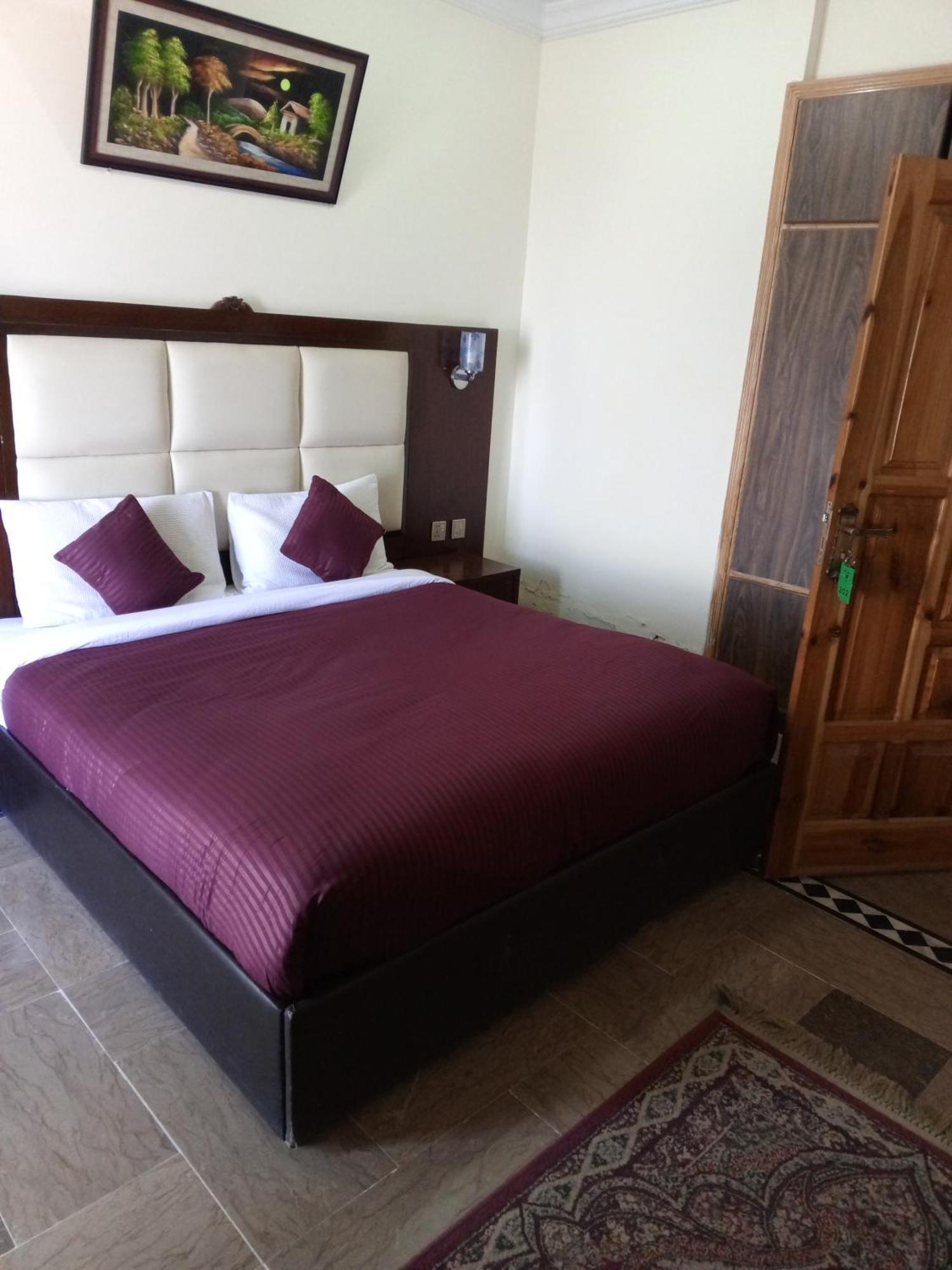 Canari Hotel Kashmir View Nathia Gali Экстерьер фото