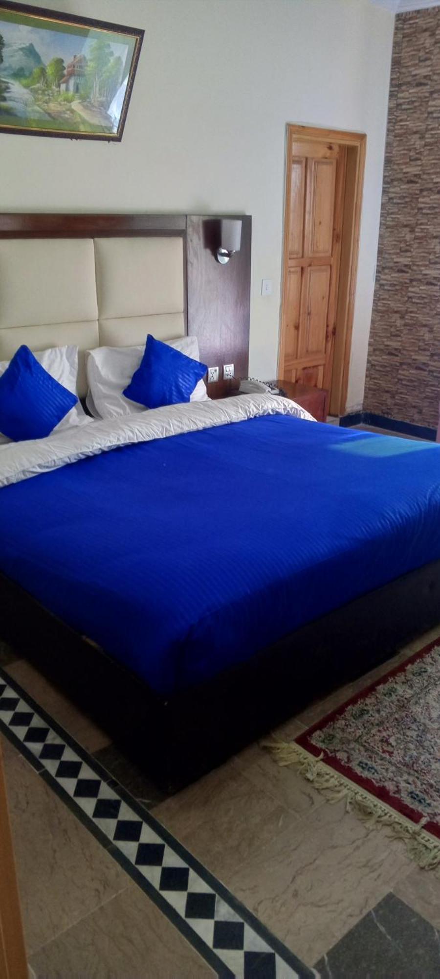 Canari Hotel Kashmir View Nathia Gali Экстерьер фото